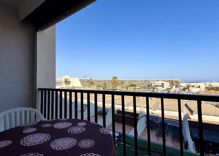 F32 Heliopolis -by Agn - 2 Personnes Apartman